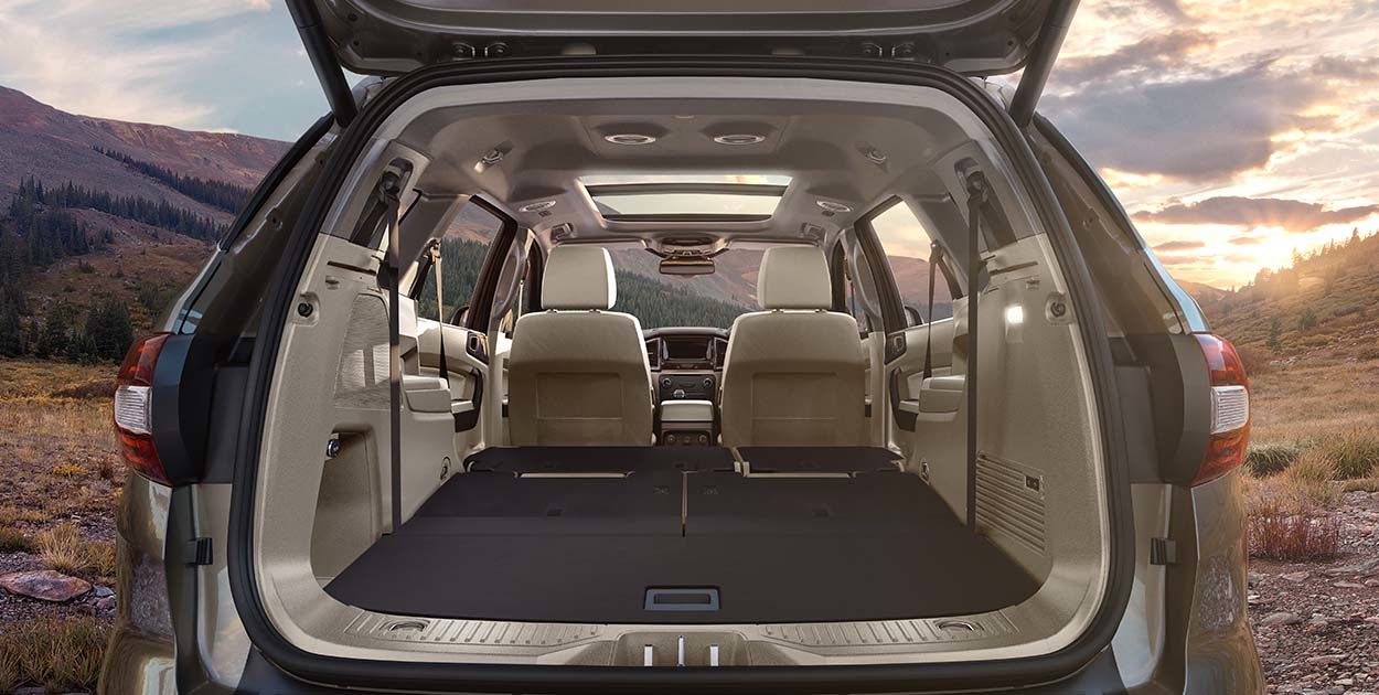 2019-Ford-Endeavor-facelift-Interior_5