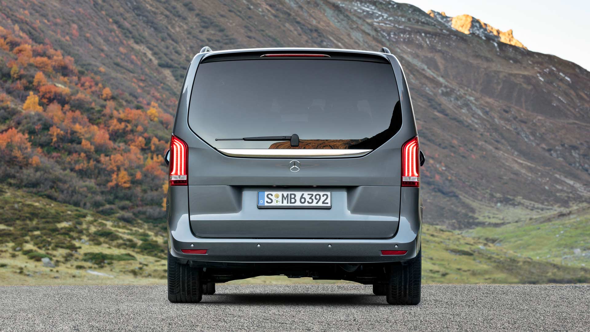 2019-Mercedes-Benz-V-Class-facelift_5