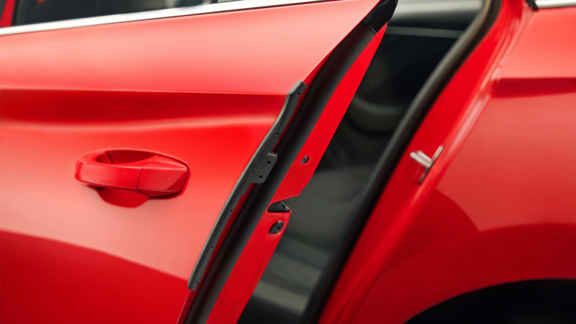 2019-Skoda-Kamiq-door-protector