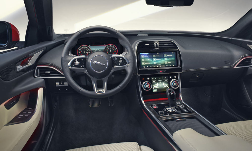 2020-Jaguar-XE-HSE-R-Dynamic-Interior