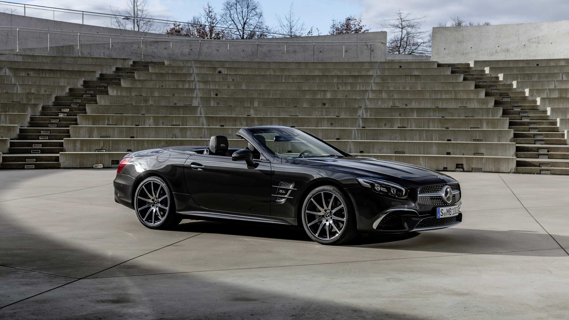 Mercedes-Benz-SL-Grand-Edition_2