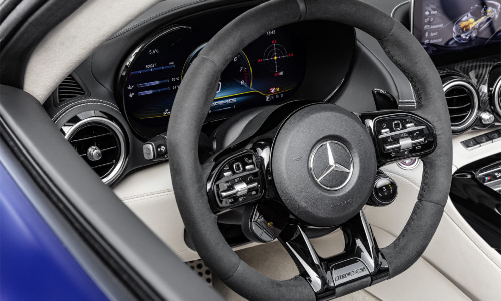 2019-Mercedes-AMG-GT-R-Roadster-Interior-Steering-Wheel