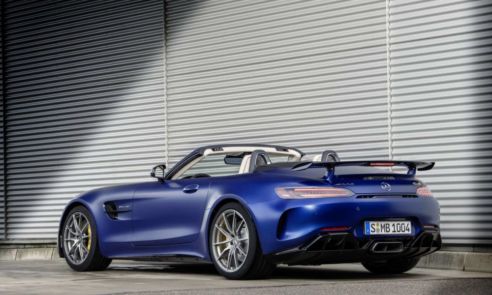 2019-Mercedes-AMG-GT-R-Roadster_5