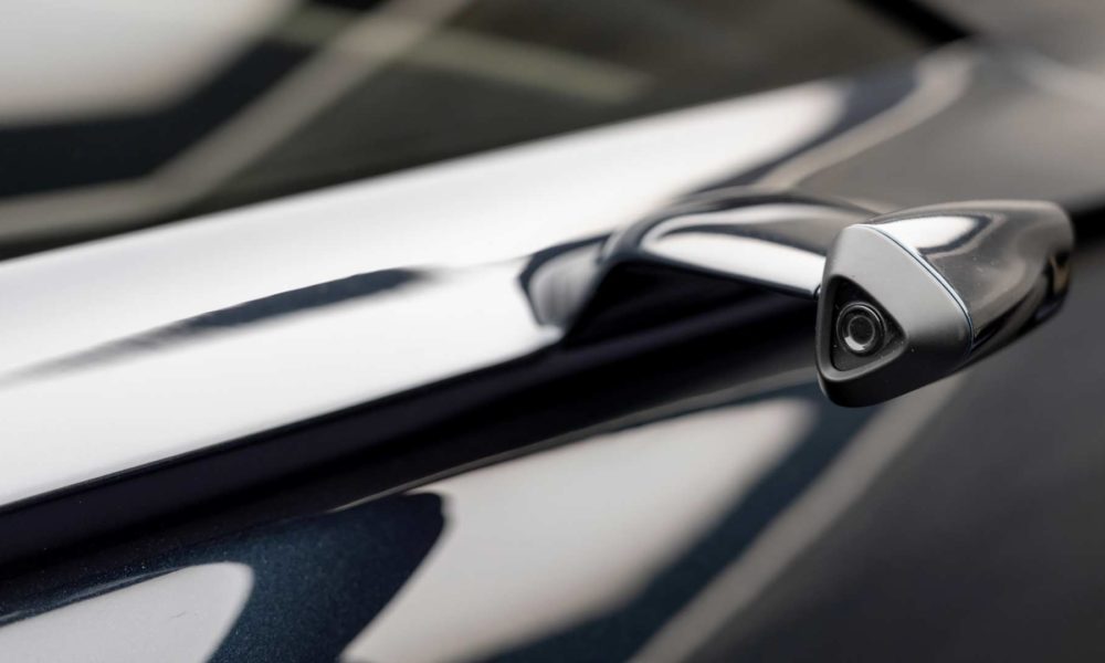 Lagona All Terrain Concept SUV Mirror Cam