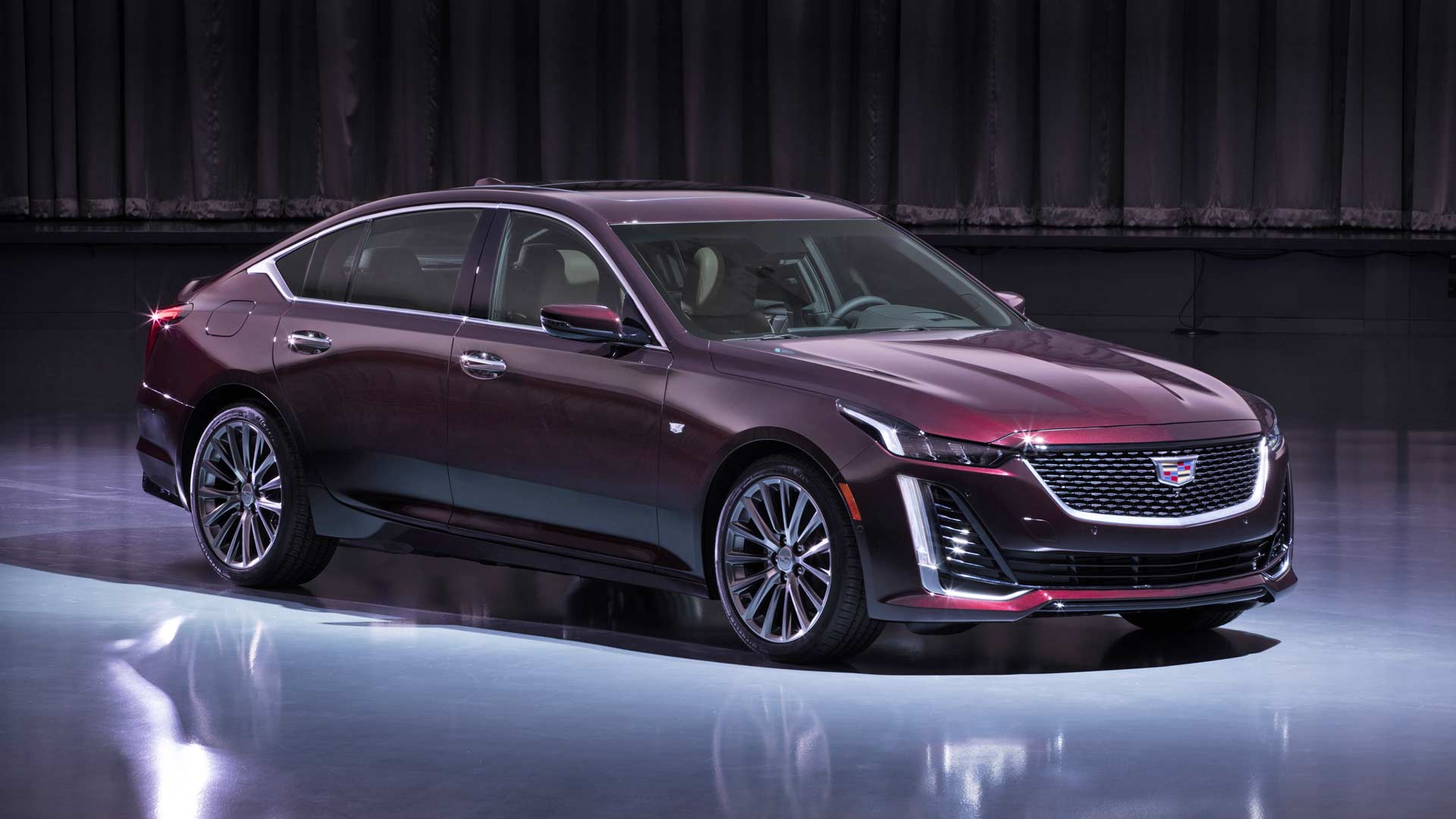 2020-Cadillac-CT5-Premium-Luxury_4