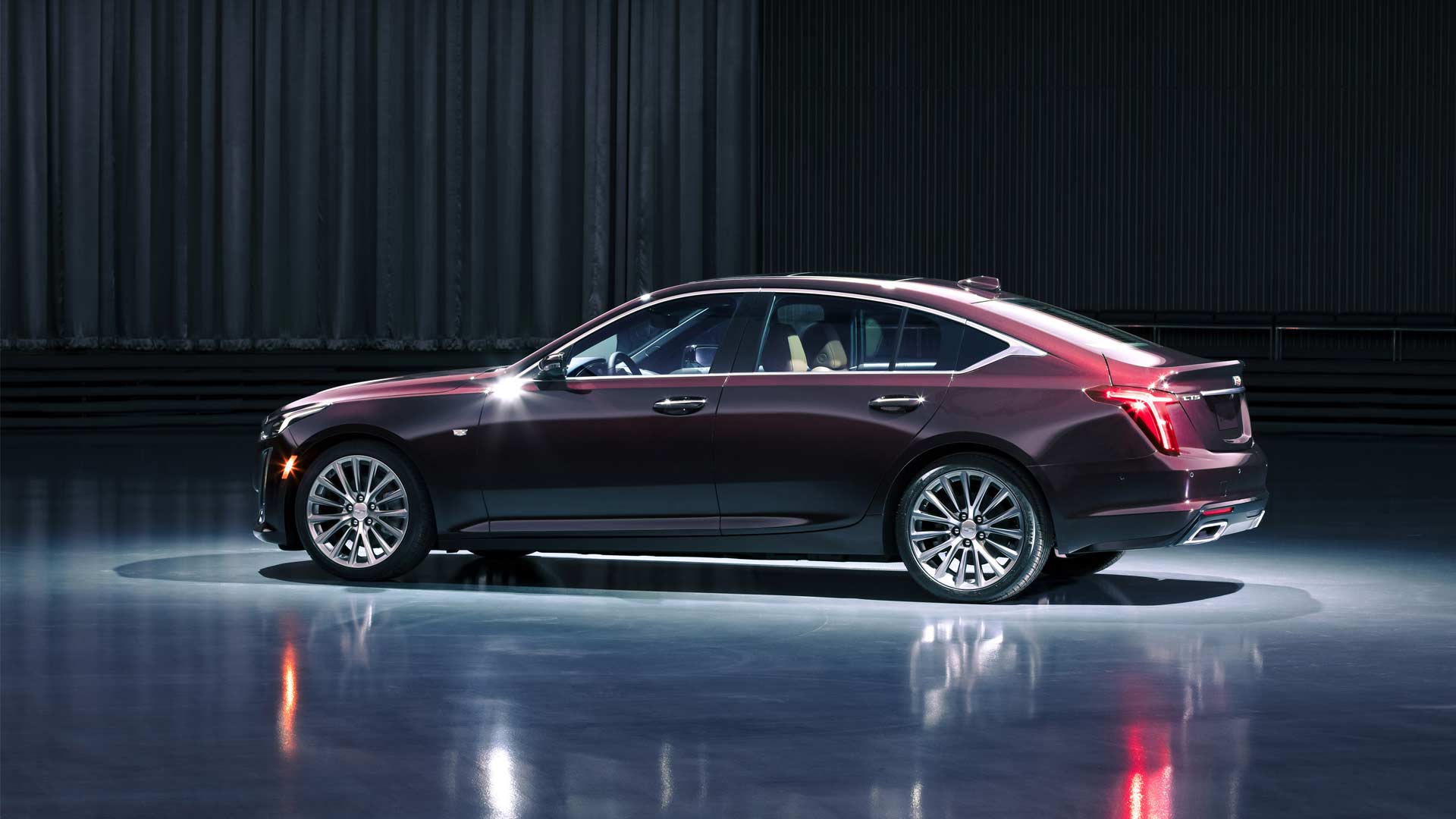 2020-Cadillac-CT5-Premium-Luxury_5