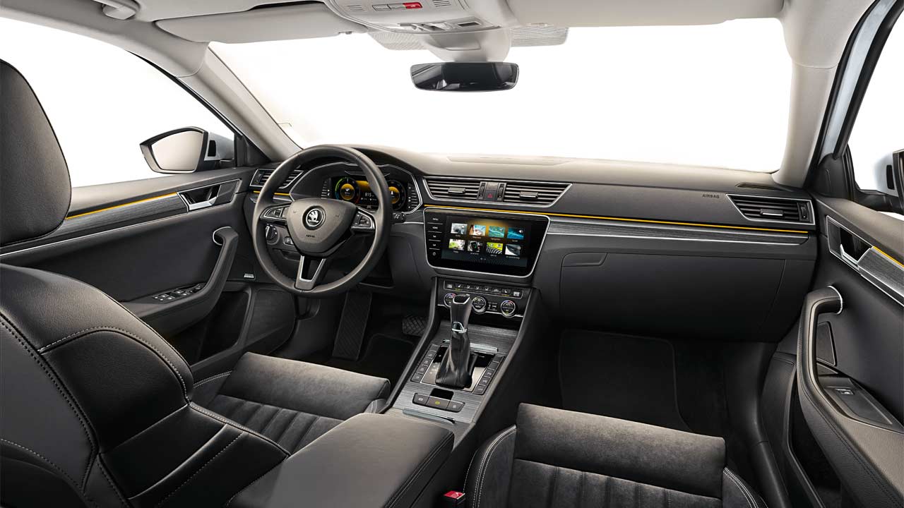 2020-Skoda-Superb-iV-Plug-In-Hybrid-Interior