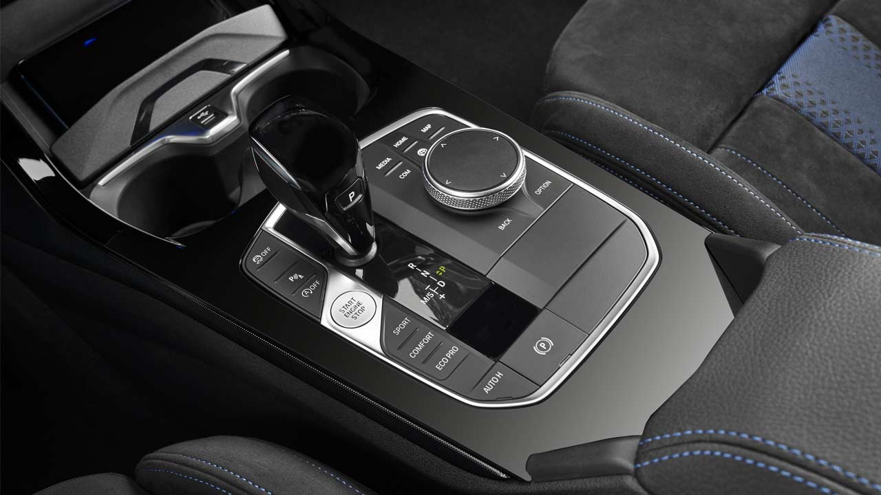 3rd-generation-BMW-1-Series-2020-BMW-M135i-xDrive-Interior-Centre-Console