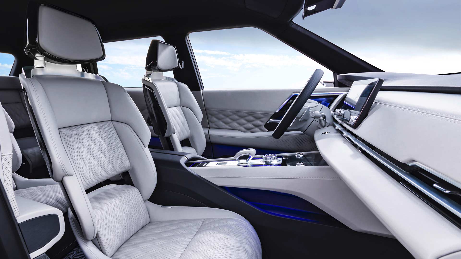 Mitsubishi-Engelberg-Tourer-Concept-Interior_3