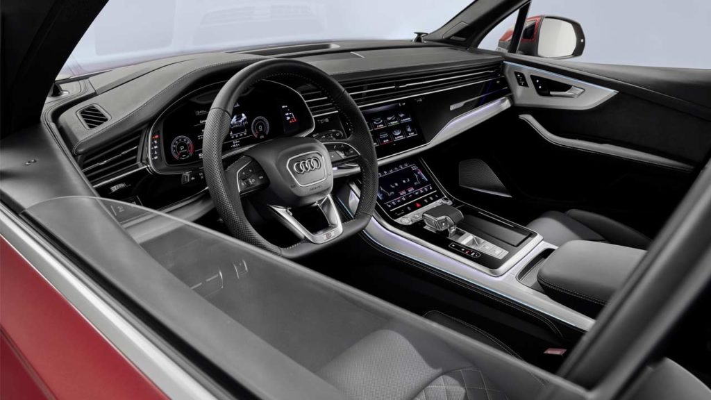 2020-Audi-Q7-Interior