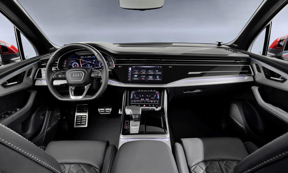 2020-Audi-Q7-Interior_2