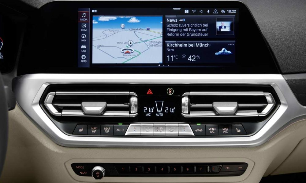 2020-BMW-3-Series-Touring-M-Sport-Interior-Infotainment-System