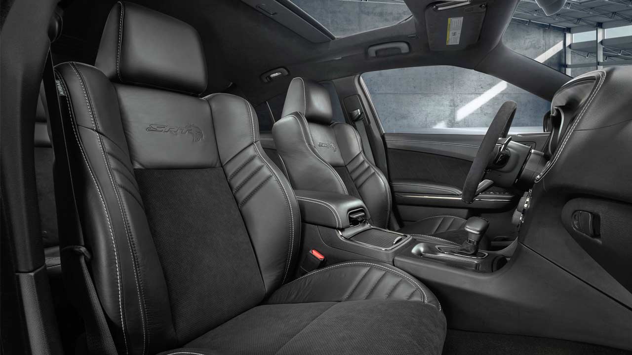 2020 Dodge Charger SRT Hellcat Widebody Interior_2