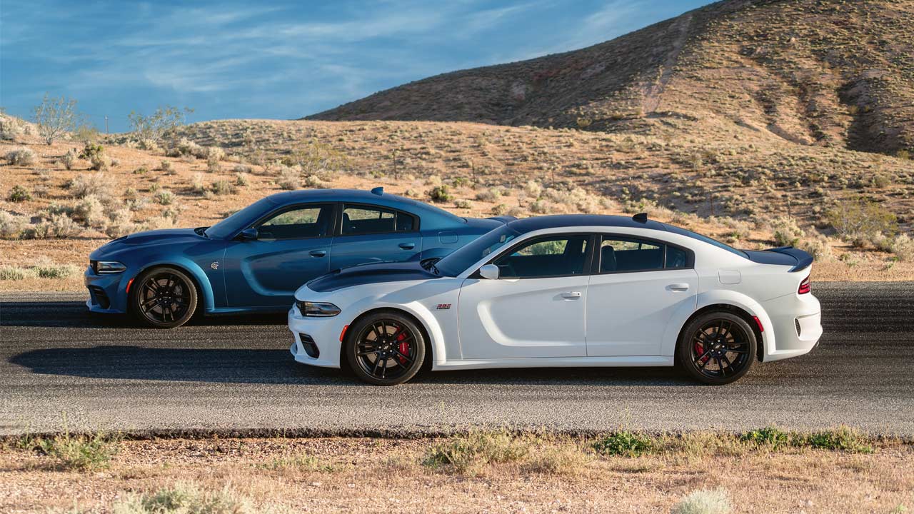 2020 Dodge Charger Scat Pack Widebody and 2020 Dodge Charger SRT Hellcat Widebody_3