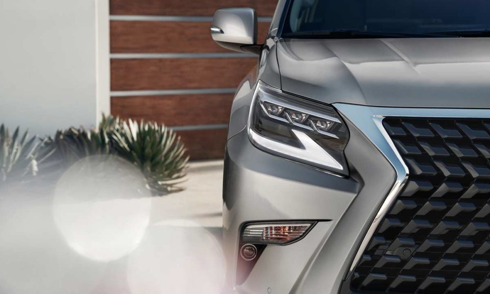 2020-Lexus-GX-460 Headlamps