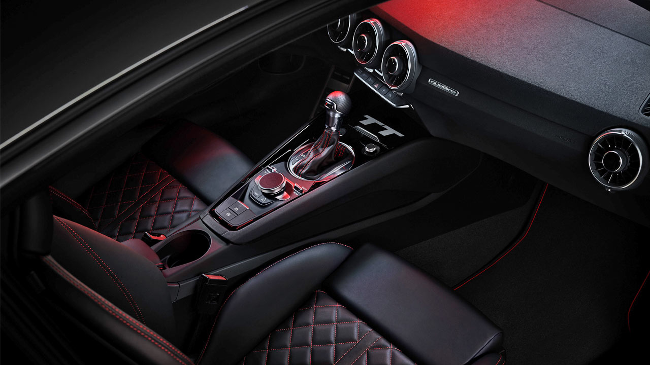 Audi TT Quantum Gray Edition Interior