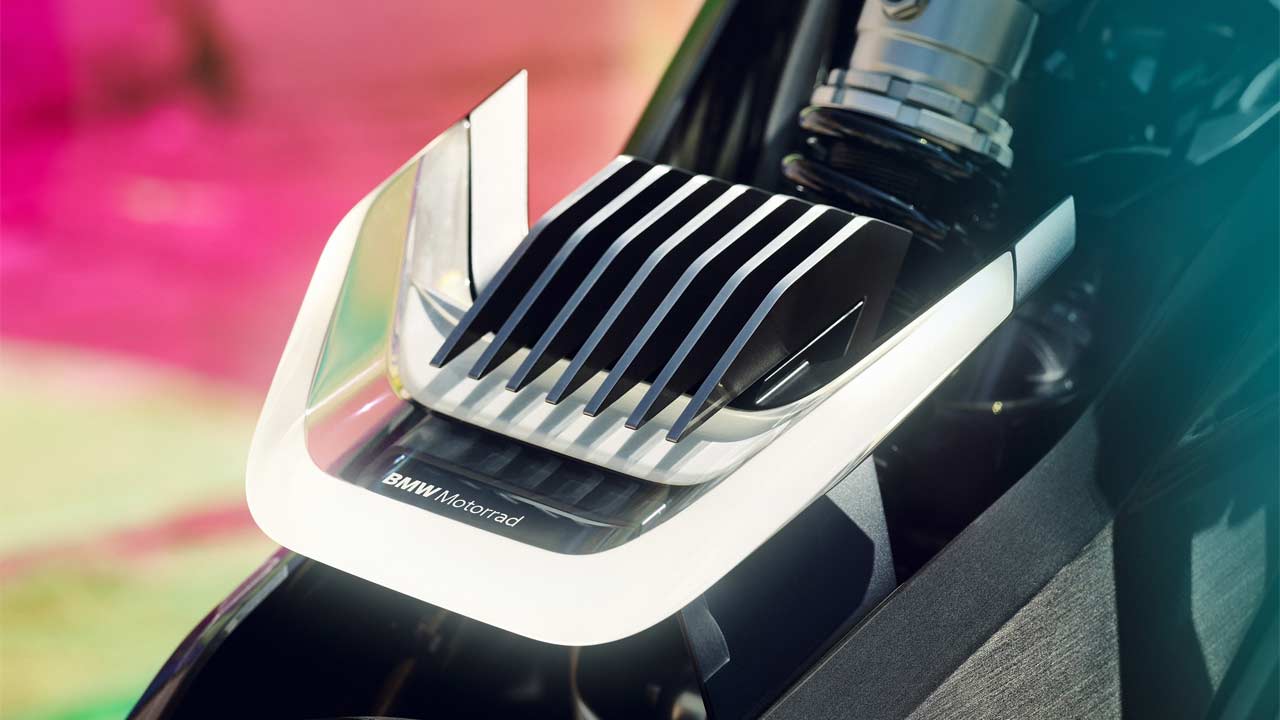 BMW-Motorrad-Vision-DC-Roadster-Headlamp