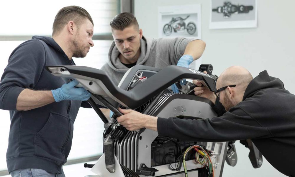 BMW-Motorrad-Vision-DC-Roadster - Making Process_4