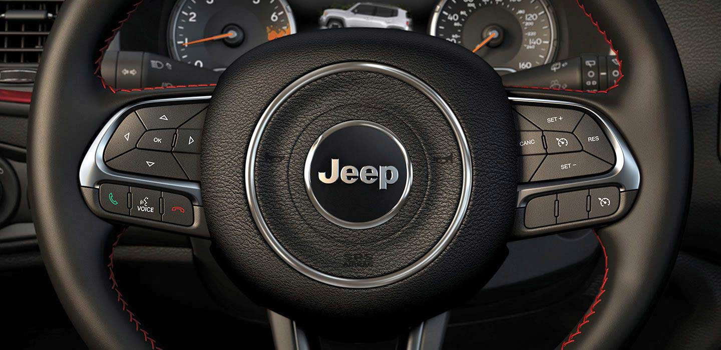 Jeep-Compass-Trailhawk-India-Interior-Steering-Wheel