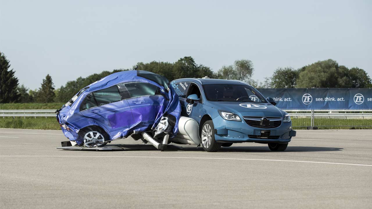 ZF-Pre-crash-External-Side-Airbag