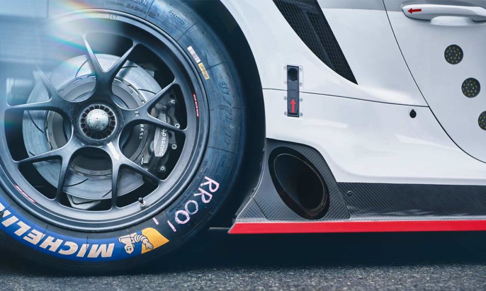 2019 Porsche 911 RSR wheels, brakes, exhaust
