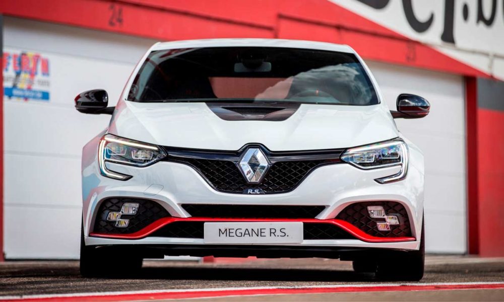 2019 Renault Megane R.S. Trophy R front