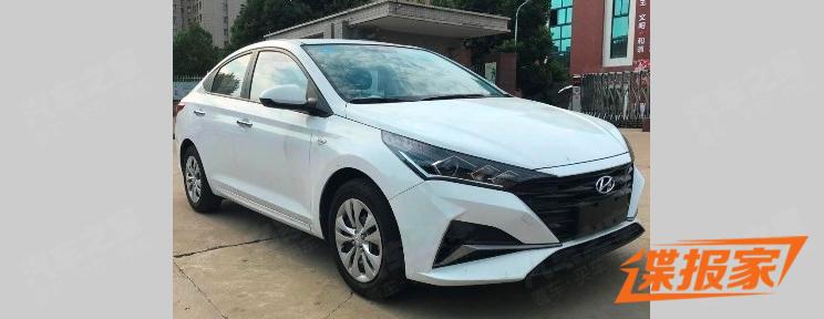 2020-Hyundai-Verna-facelift-China