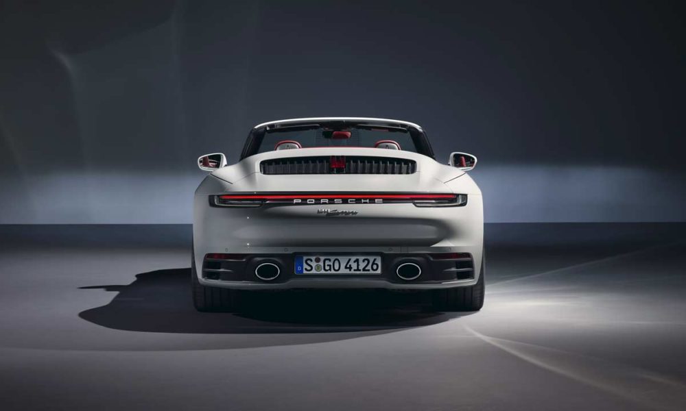 2020-Porsche-911-Carrera-Cabriolet_2