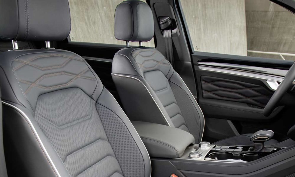 Volkswagen-Touareg-ONE-Million-Interior-front-seats