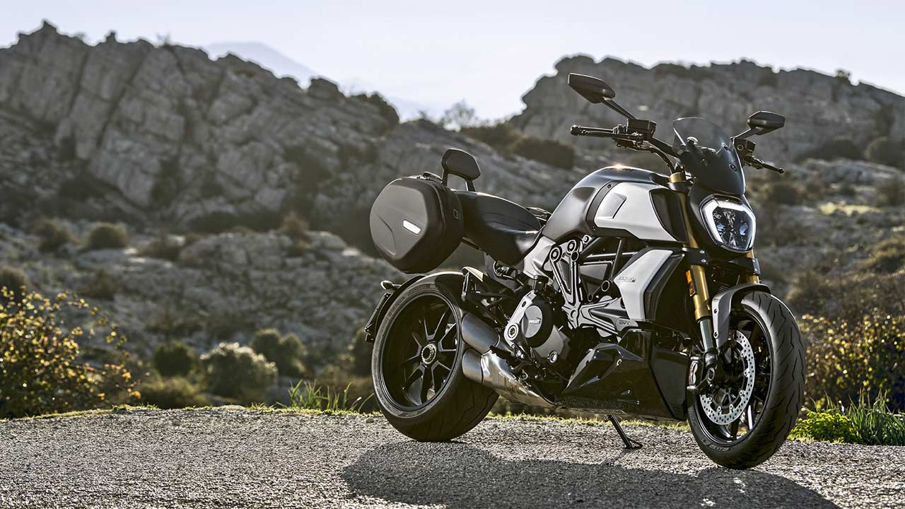 2019-Ducati-Diavel-1260 S
