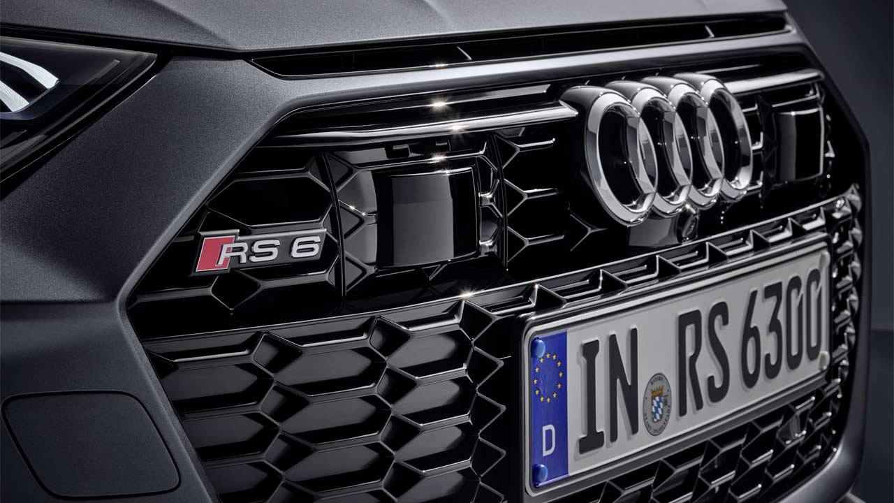 2020-Audi-RS6-Avant-front-grille