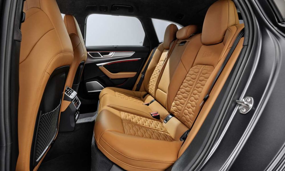 2020-Audi-RS6-Avant-interior-rear-seats