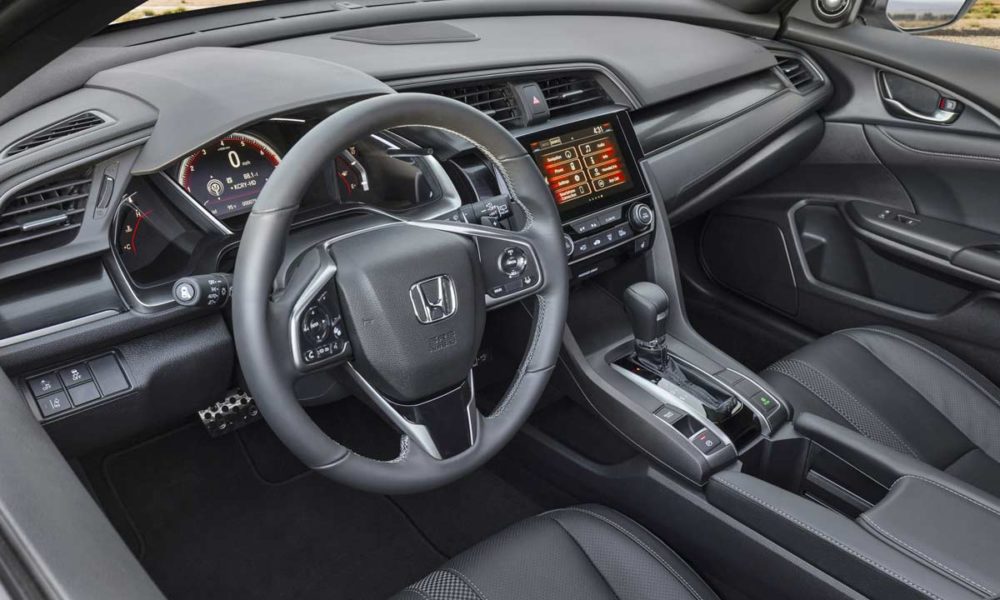 2020-Honda-Civic-Hatchback-Sport-Touring-Interior_2