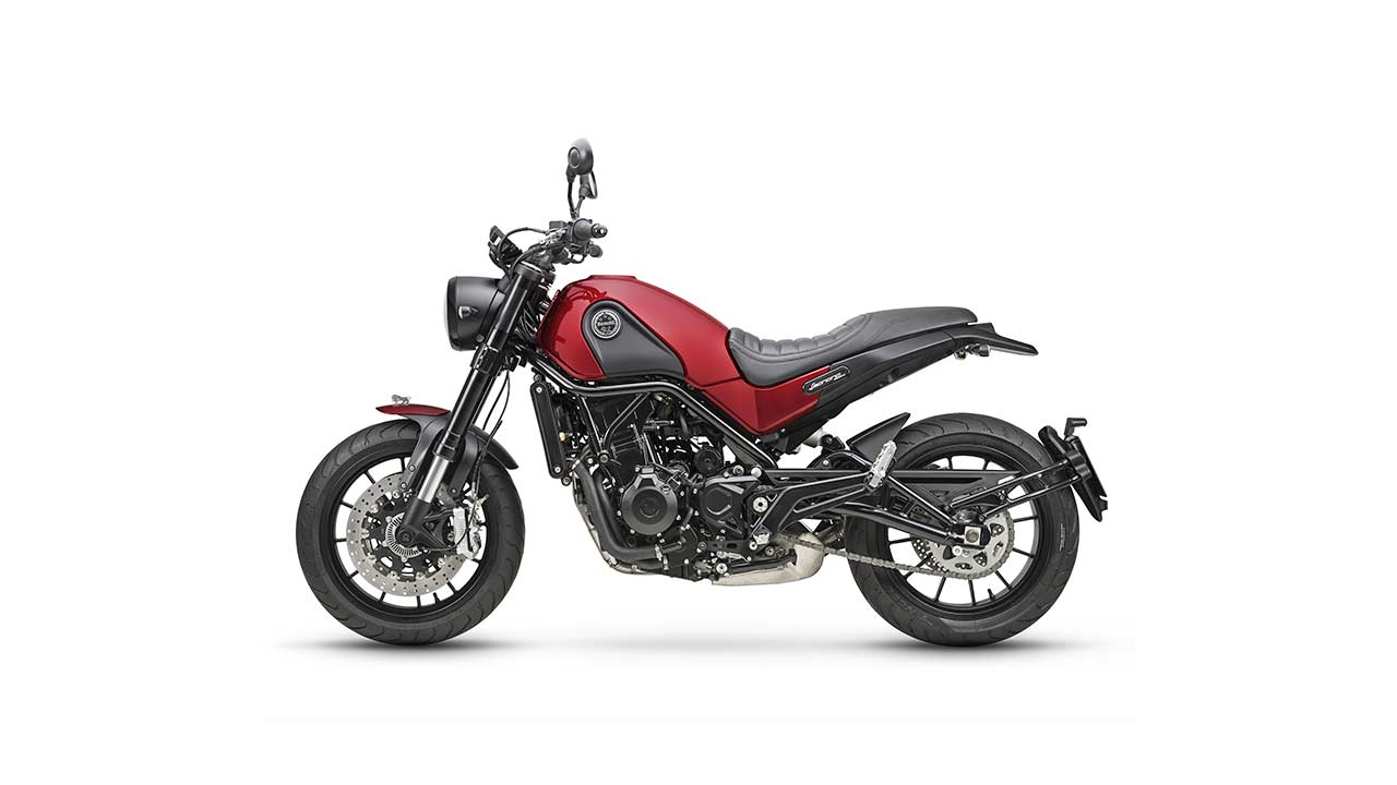 Benelli-Leoncino-500_3