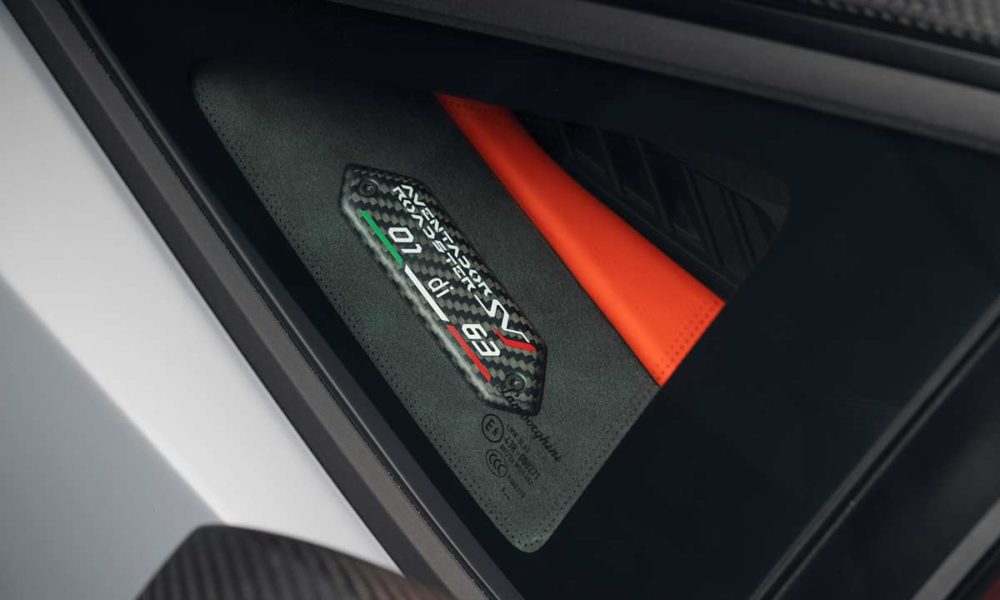 Lamborghini-Aventador-SVJ-63-Roadster-Badge