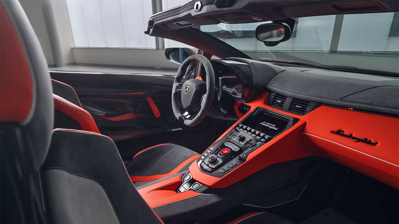 Lamborghini-Aventador-SVJ-63-Roadster-Interior