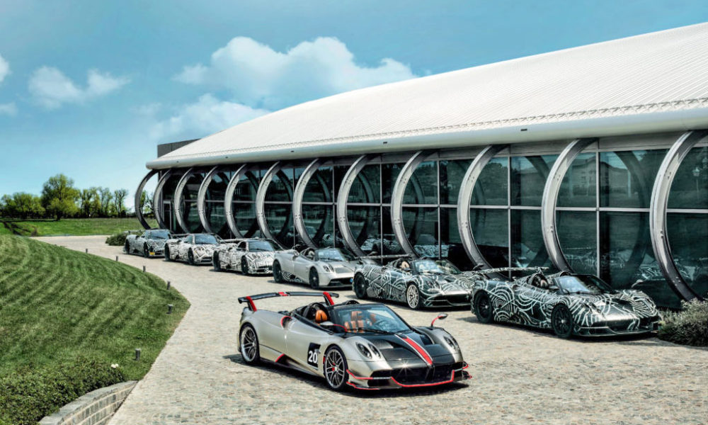 Pagani-Huayra-Roadster-BC-in-front-of-factory