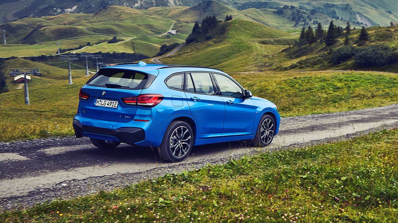 2019-BMW-X1-xDrive25e_5