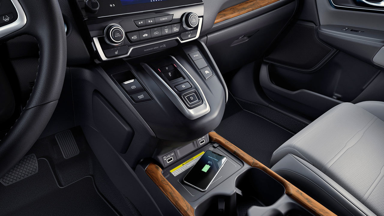 2020-Honda-CR-V-Hybrid_interior_centre_console