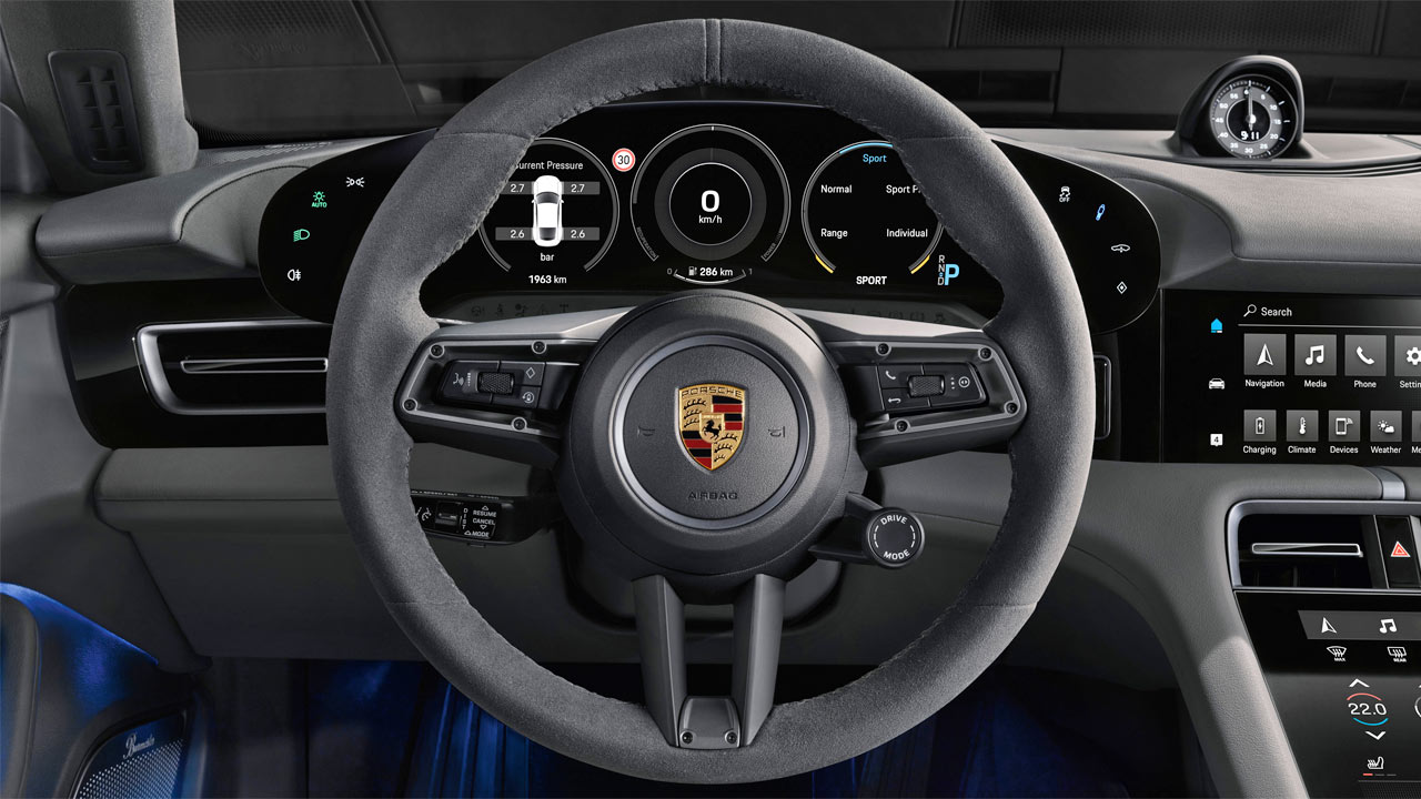 2020-Porsche-Taycan_interior_steering_wheel