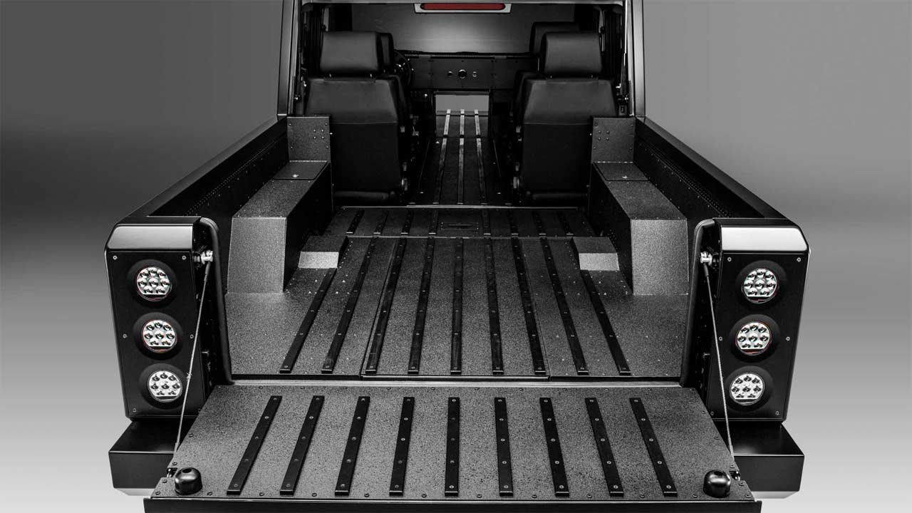 Bollinger-B2-pick-up-truck-prototype_bed