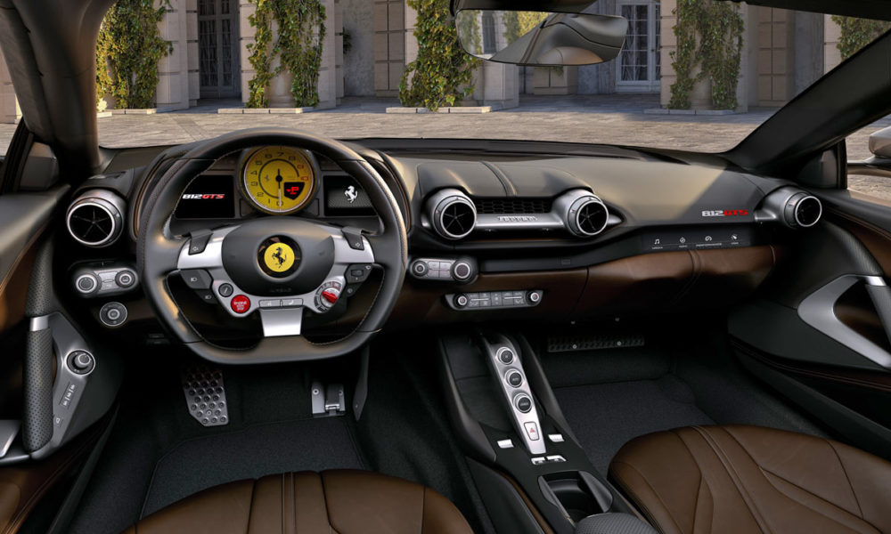 Ferrari 812 GTS_interior