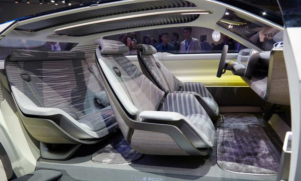 Hyundai-45-electric-concept_interior_Frankfurt_Show_Live
