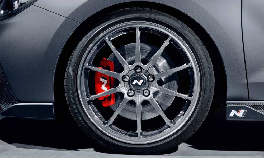 Hyundai-i30-N-Project-C_wheels_brakes