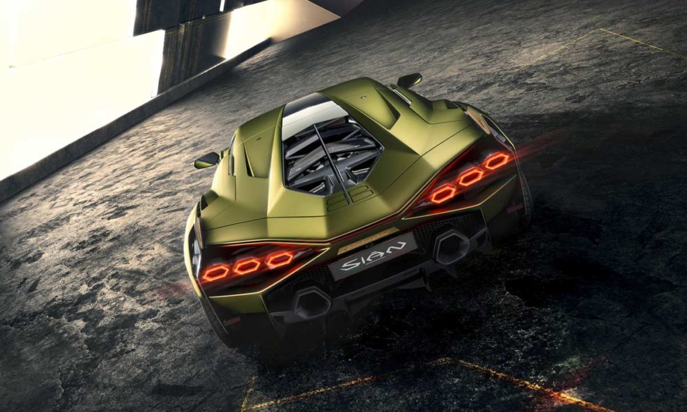 Lamborghini-Sian_rear_3