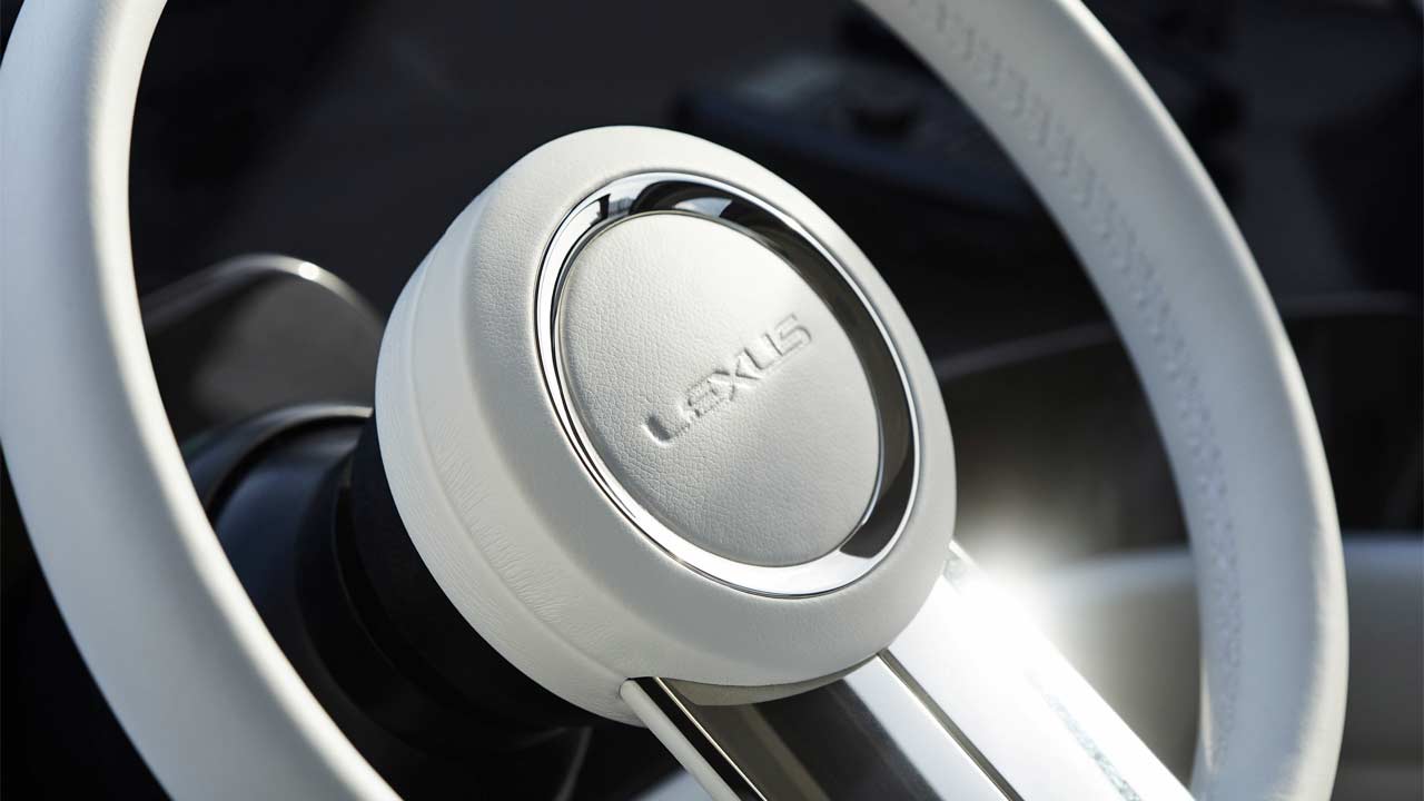 Lexus-LY-650-luxury-yacht_interior_steering_wheel
