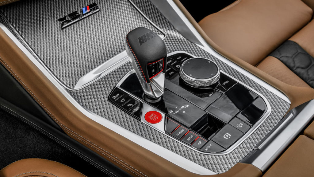 2020-BMW-X5-M-Competition_interior_centre_console