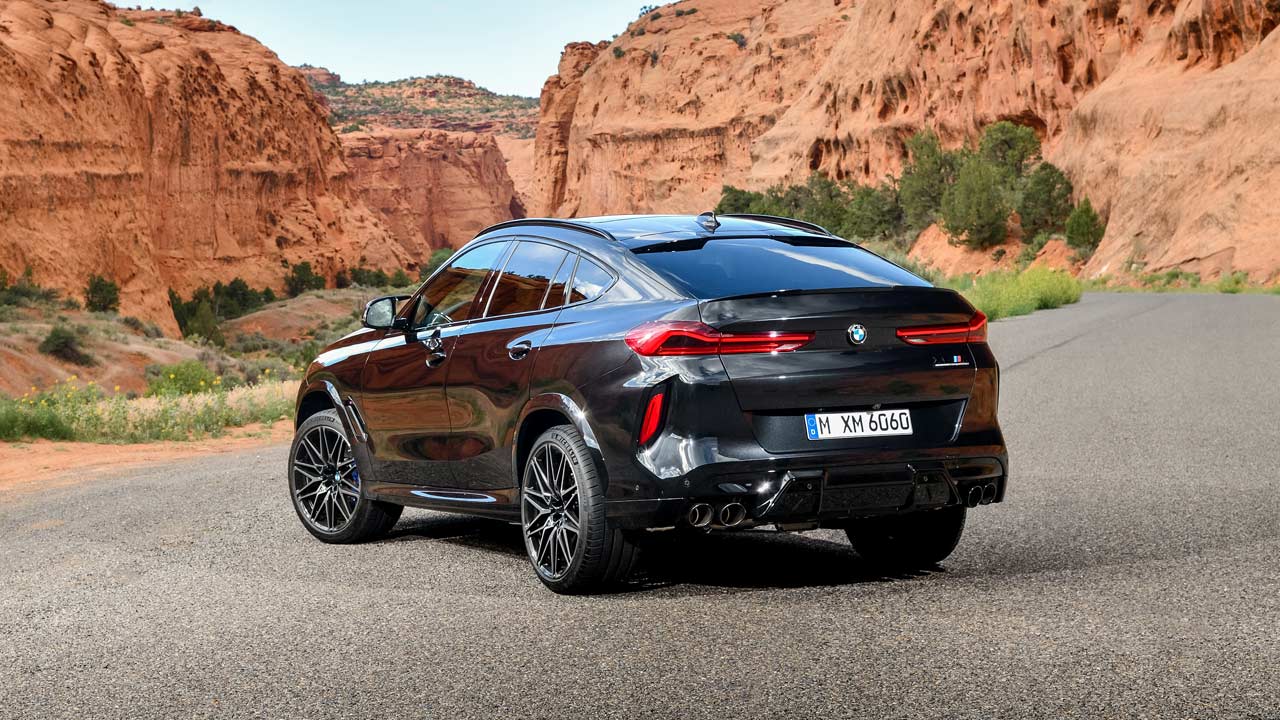 2020-BMW-X6-M-Competition_rear