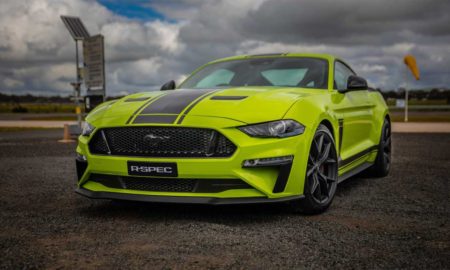 2020-Ford-Mustang-R-Spec