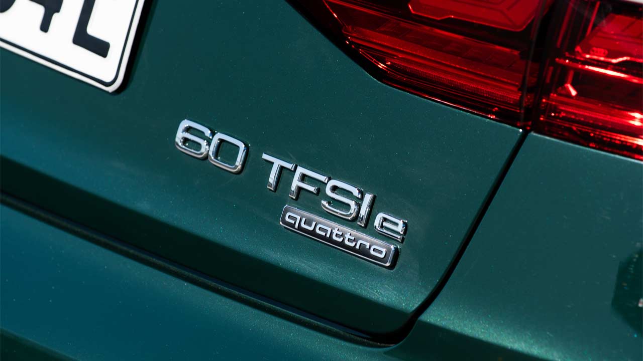 Audi-A8-L-60-TFSI-e-quattro_badge